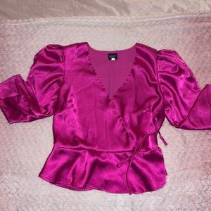 Free Press pink v cut blouse size medium women’s great condition
